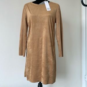 Women’s dresses